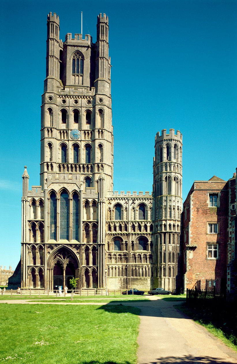 Ely Katedrali, (1102