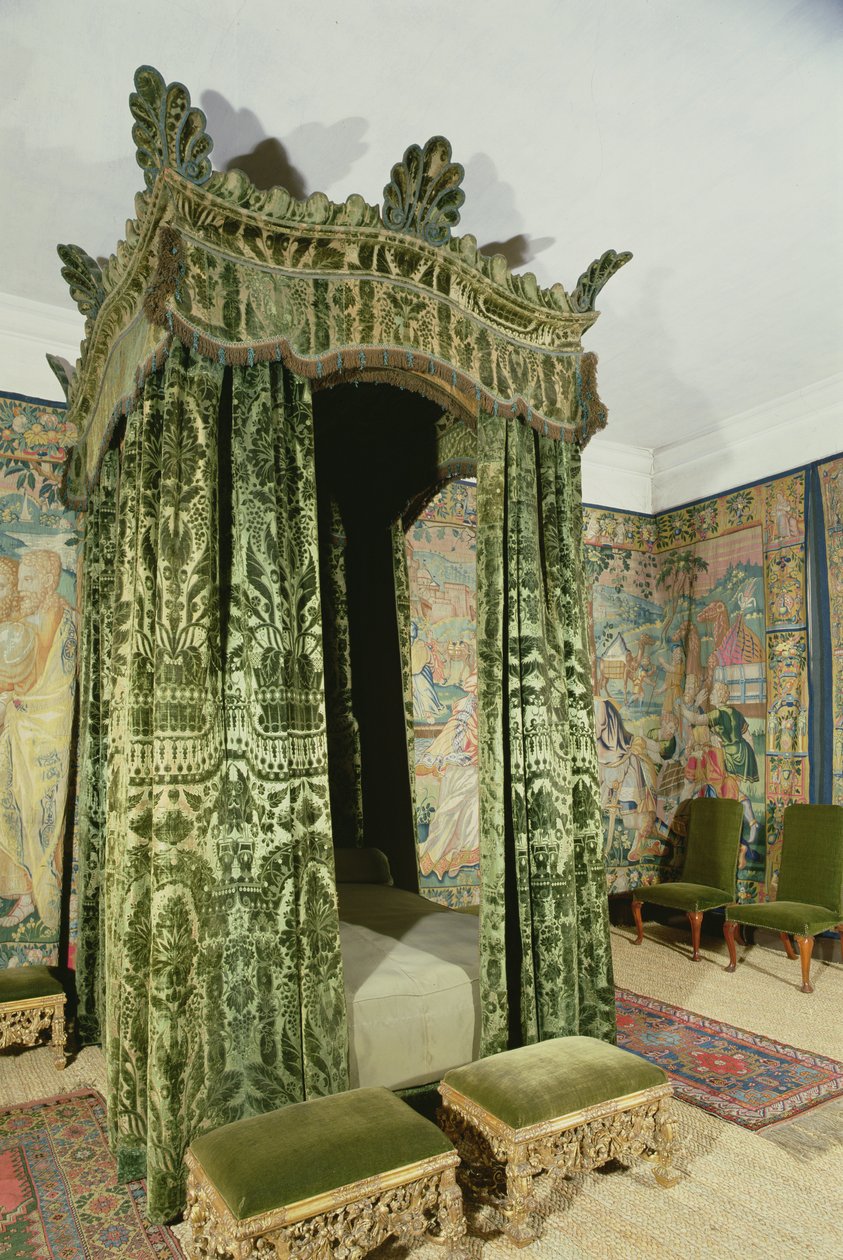 Orijinal 16. yüzyıl mobilya ve asma ile Yeşil Yatak Odası gösteren Hardwick Hall, Derbyshire, İç (H8044) by Unbekannt Unbekannt