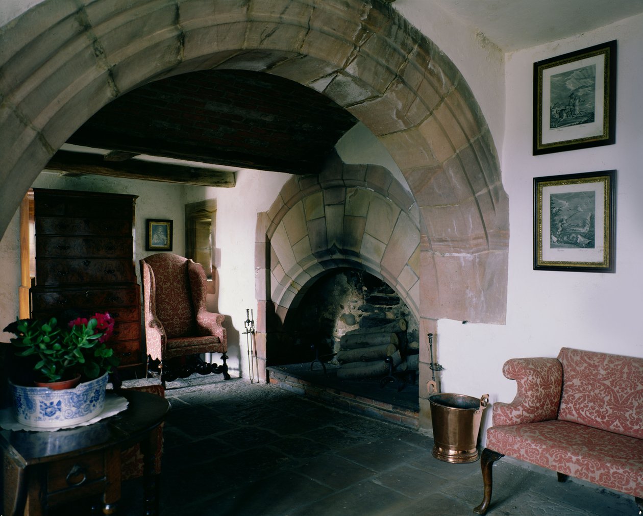 Sir Edwin Lutyens tarafından tasarlanan Lindisfarne, Kutsal Ada