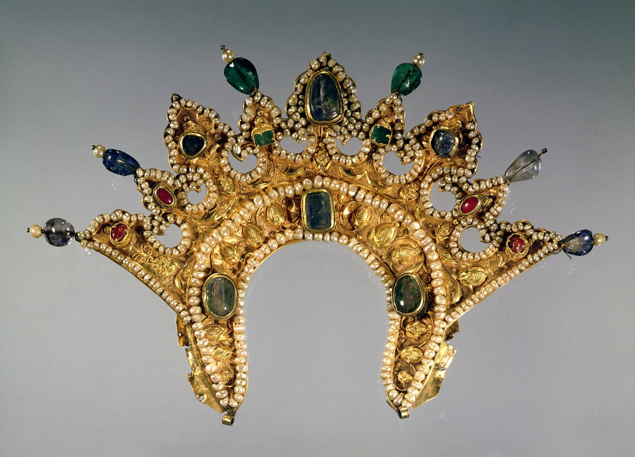 Rus diademi, incilerle ve yarı değerli taşlarla süslenmiş altın, 17. yüzyılın başlarında by Unbekannt Unbekannt