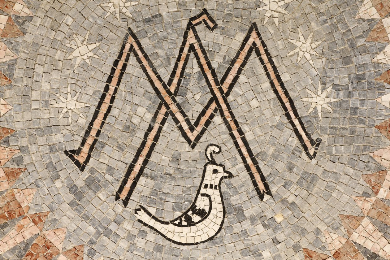 Müjde Bazilikası, Meryem Ana