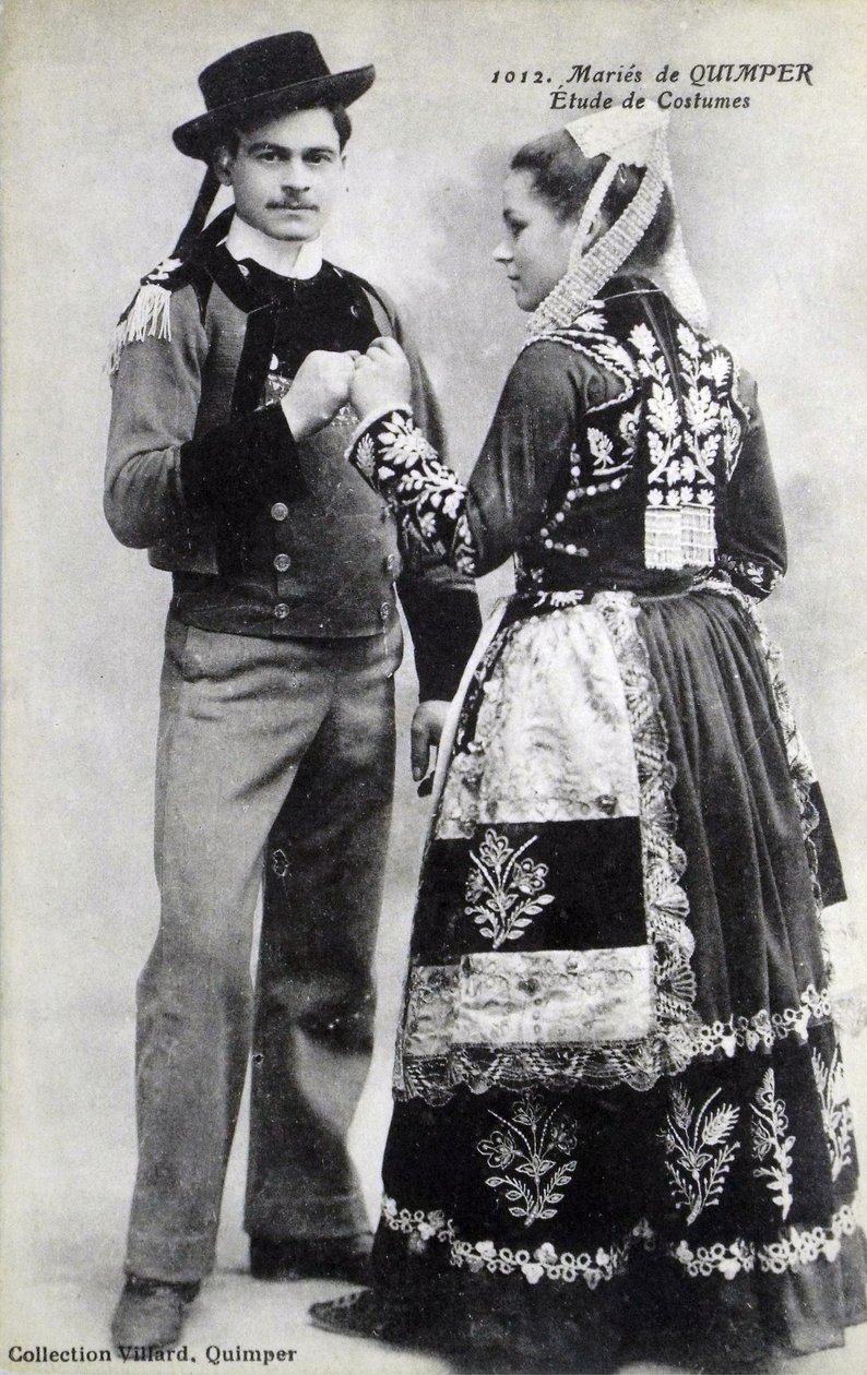 Duimper'den gelinler ve damatlar, 20. yüzyılın başları (kartpostal) by Unbekannter Künstler