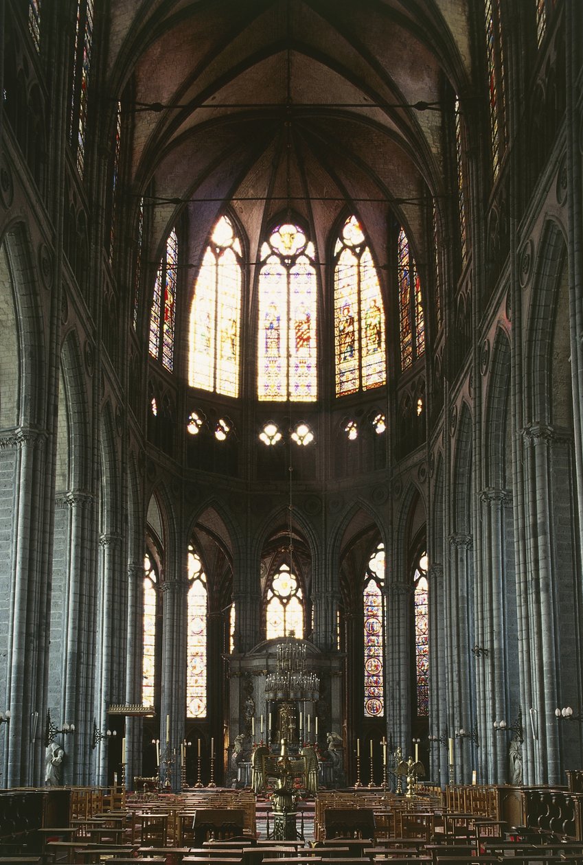 Our Lady Tournai Katedrali'ndeki orta nef (fotoğraf) by Unbekannter Künstler