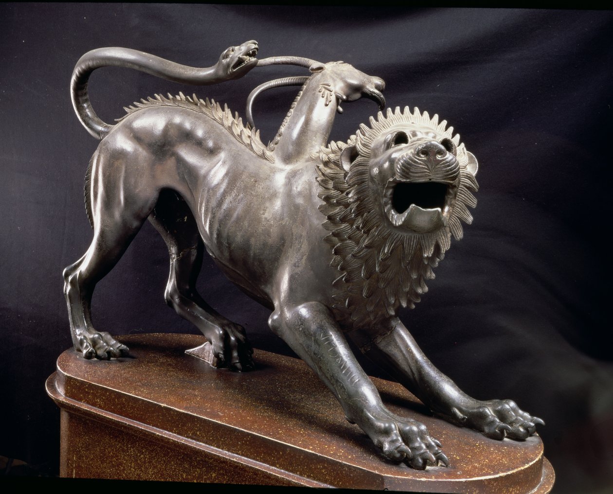 Arezzo Chimaera veya Chimaera Bellerophon, Etrüsk, MÖ 380-360 tarafından yaralandı (bronz) by Unbekannt