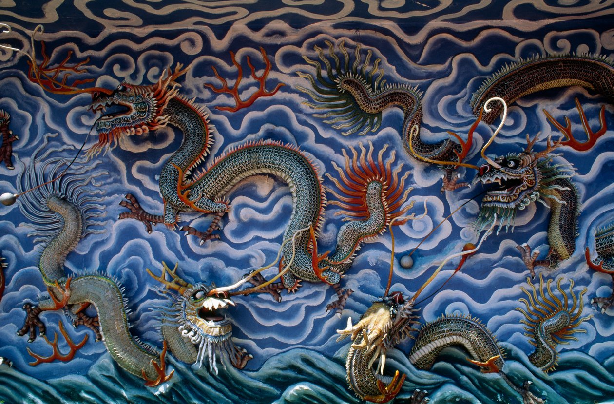 Dragons, Haw Par Villa (Tiger Balm Garden), Çin mitolojisi ve efsanelerine dayanan bir tema parkı, Singapur, Singapur Cumhuriyeti by Benjamin Baud