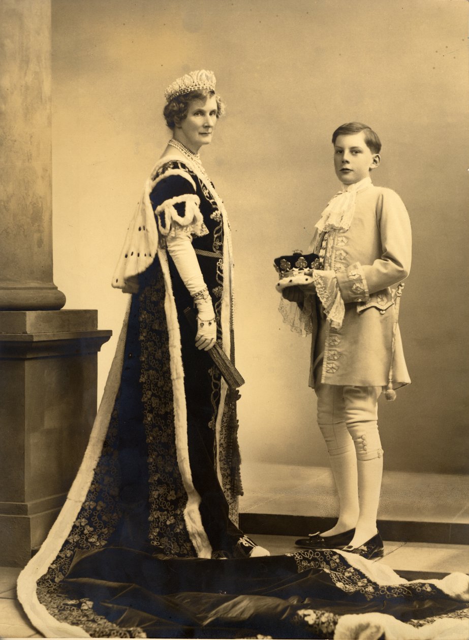 Speight Ltd tarafından George VI taç giyme töreninde Düşes Evelyn ve Michael Baillie by William M. Timlin