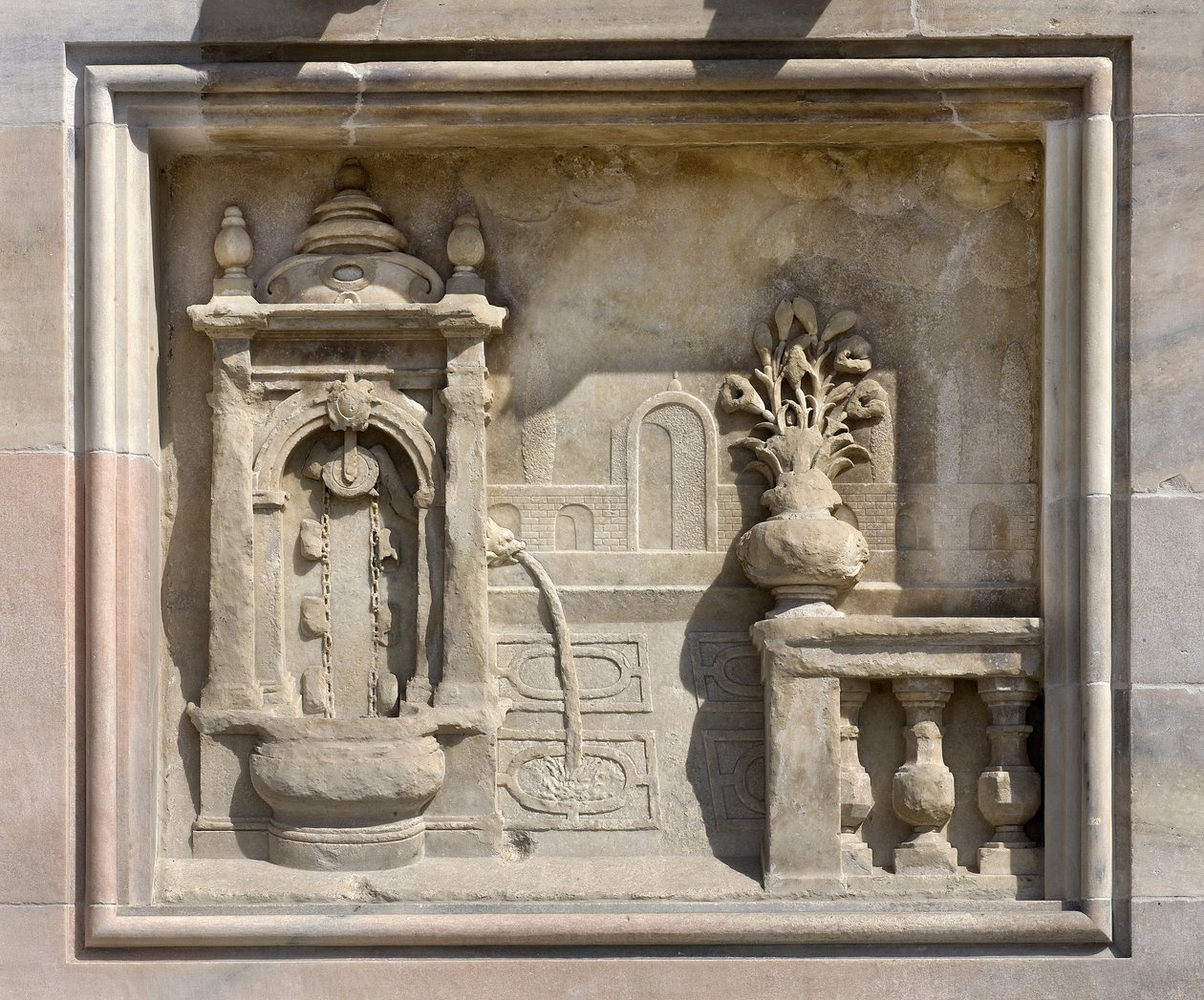 Francesco Bono (1654) tarafından kapsanan bir kuyuyu temsil eden yüksek kabartma. Milano İtalya Katedrali (kubbe veya duomo) by Unbekannt