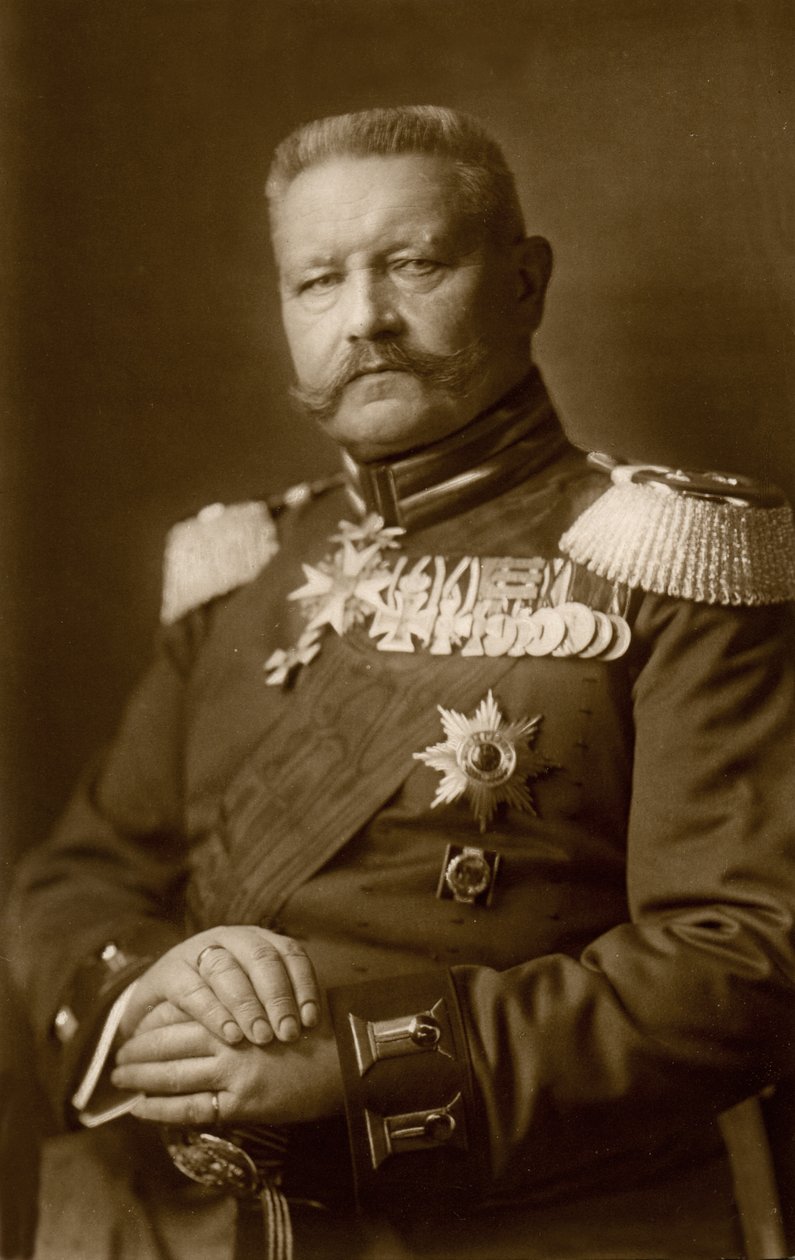 Tarih. Almanya. General Paul von Hindenburg. Fotoğraf, Almanya, 1914-16 dolayları. (kartpostal) by Unbekannter Künstler