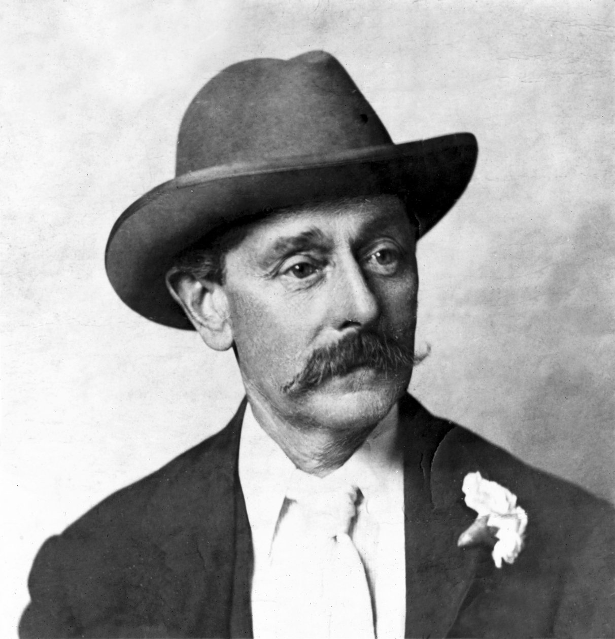 Joseph Uzun by Unbekannt