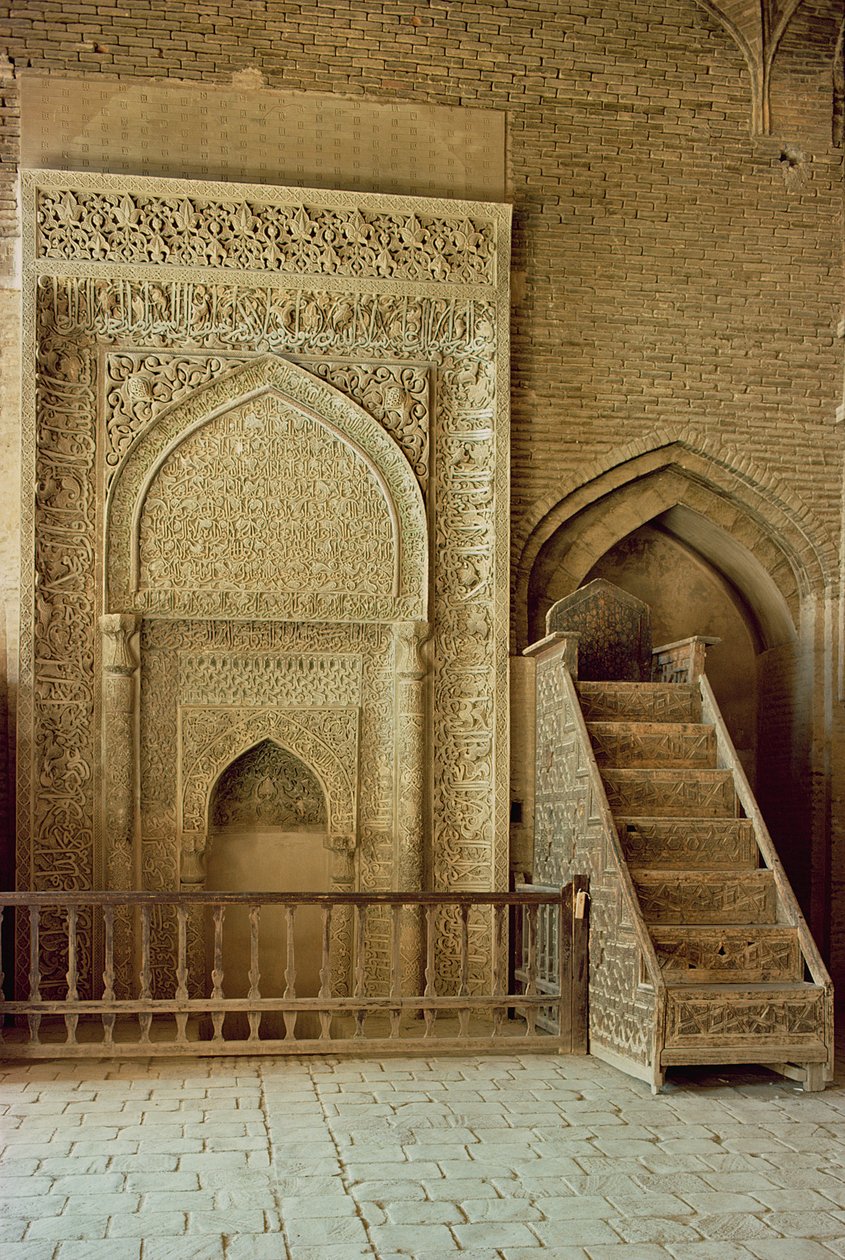 Sultan Uljaytu odasındaki mihrap (namaz nişi) ve minber (minber), muhtemelen 13./14. yüzyıl (fotoğraf) by Unbekannt