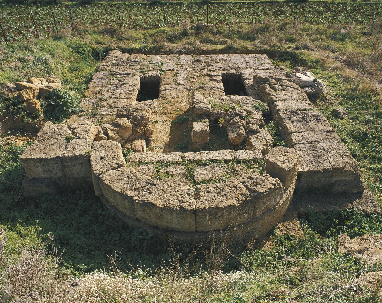Bir bazilikanın eski kalıntıları, Tapınaklar Vadisi, Agrigento, Sicilya, İtalya by Benjamin Baud