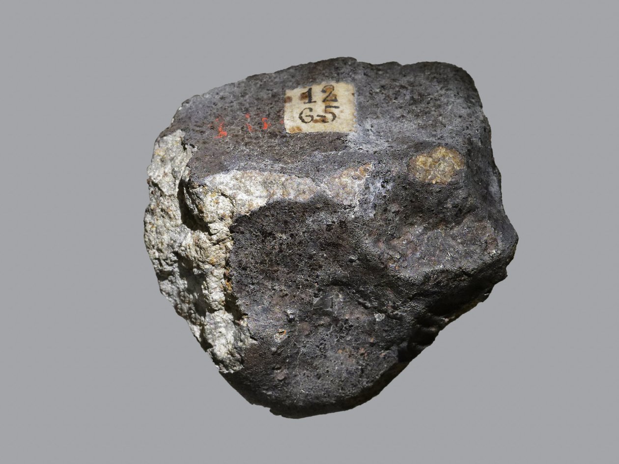 Sıradan kondrit (L6). Tombee, L