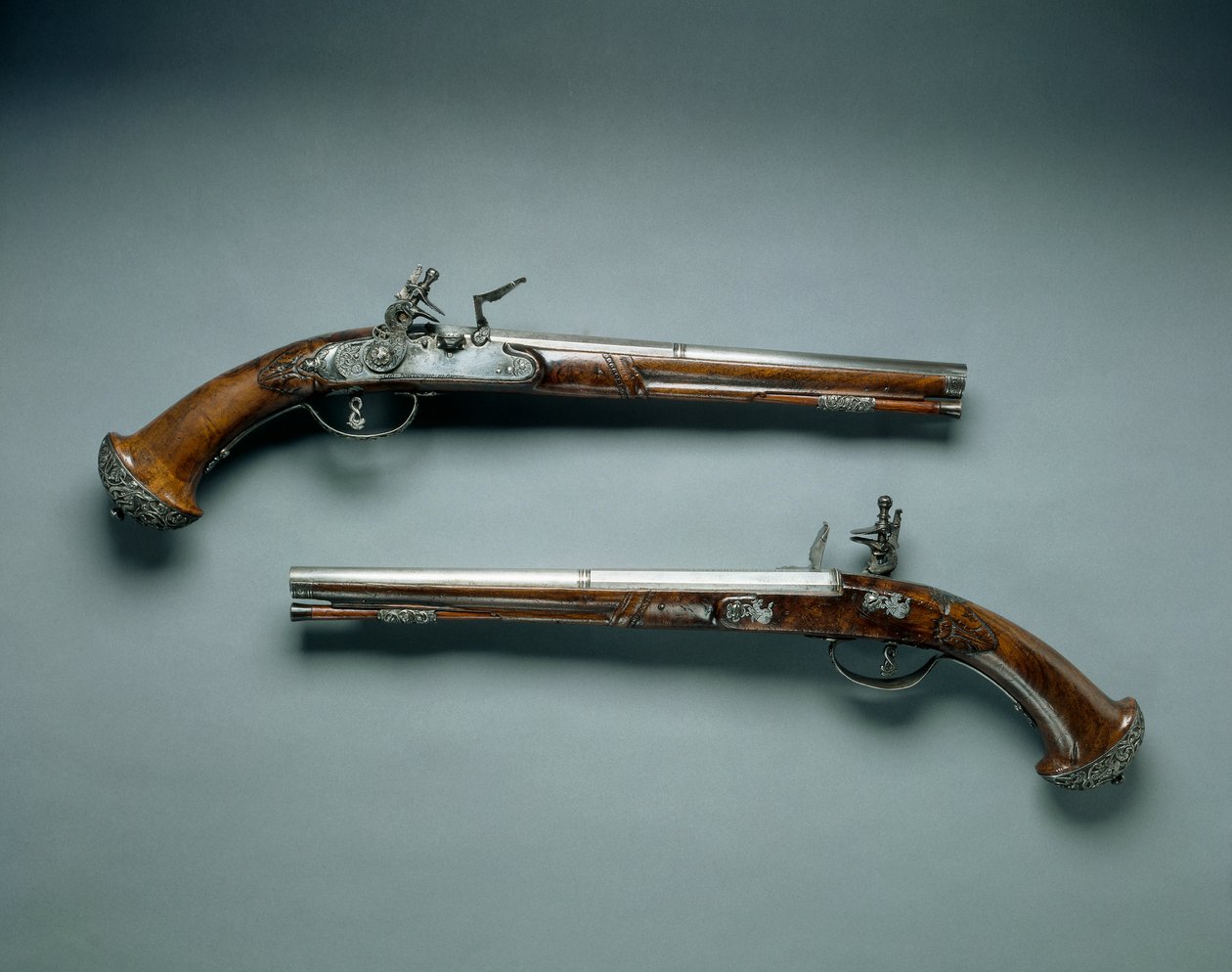 Çift Çakmaklı Tabanca, namlu üreticisi Lazarino Cominazzo, kilit üreticisi Gio Borgognone, c.1690-1700 by Unbekannt