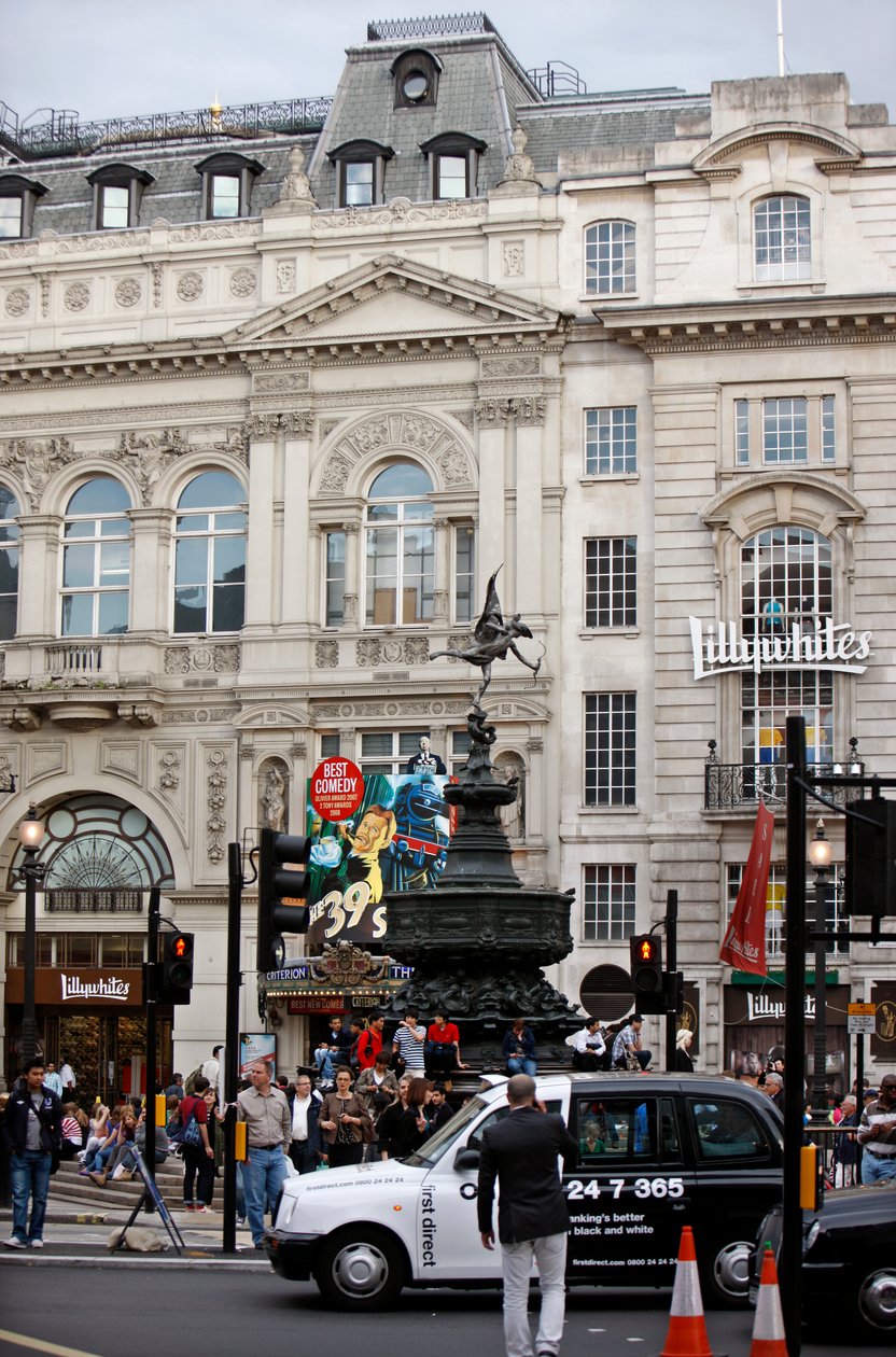 Piccadilly Circus, Londra (fotoğraf) by Unbekannt