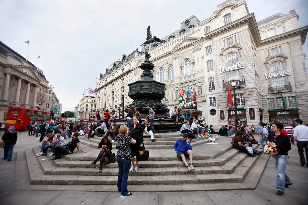 Piccadilly Circus, Londra (fotoğraf) by Unbekannt