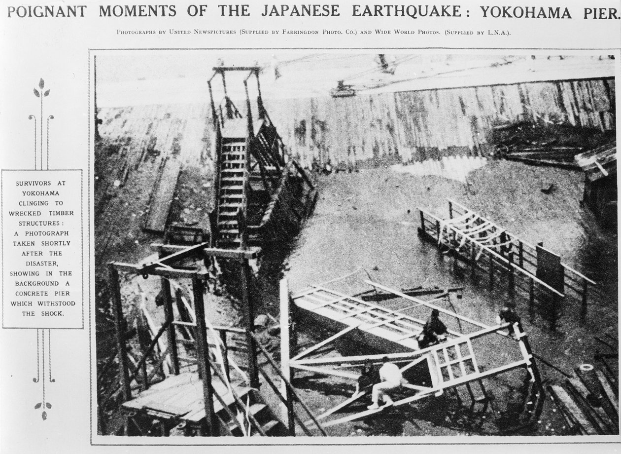 Japon Depreminin Acı Anları, Yokohama İskelesi by Unbekannt