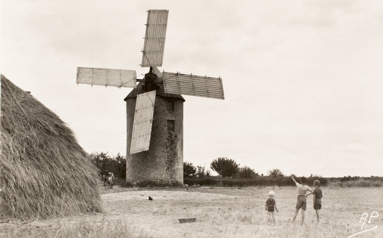 Kartpostal / Moulin de Kervoyal / Finistere / Brittany / Fransa by William M. Timlin