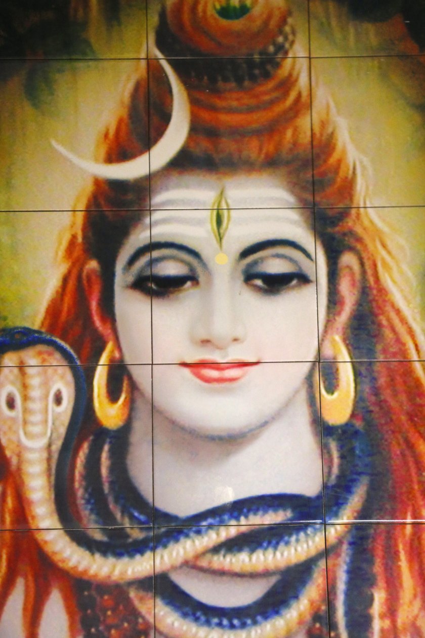 Shree Hindu tapınağı, Leicester. Şiva mozaiği. Birleşik Krallık by Unbekannt