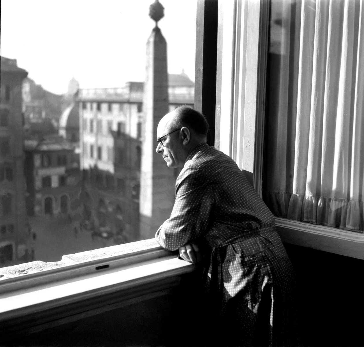 POLİTİKACI VE DEVLET ADAMI UMBERTO TERRACINI, “MİSAFİR” BAŞKANI - ROMA - 1947 by Unbekannt