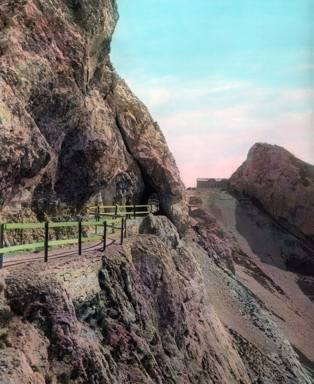 İsviçre'deki Tomlishorn zirvesine giden yol, 1910'lar dolayları by Unbekannter Künstler