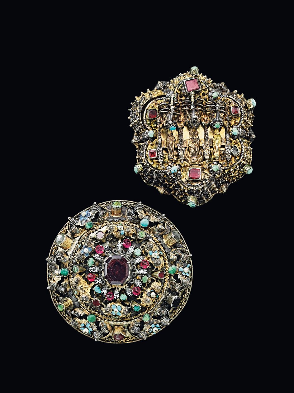 İki göğüs rozeti, Nagyszeben, c.1675-1700 by Unbekannt