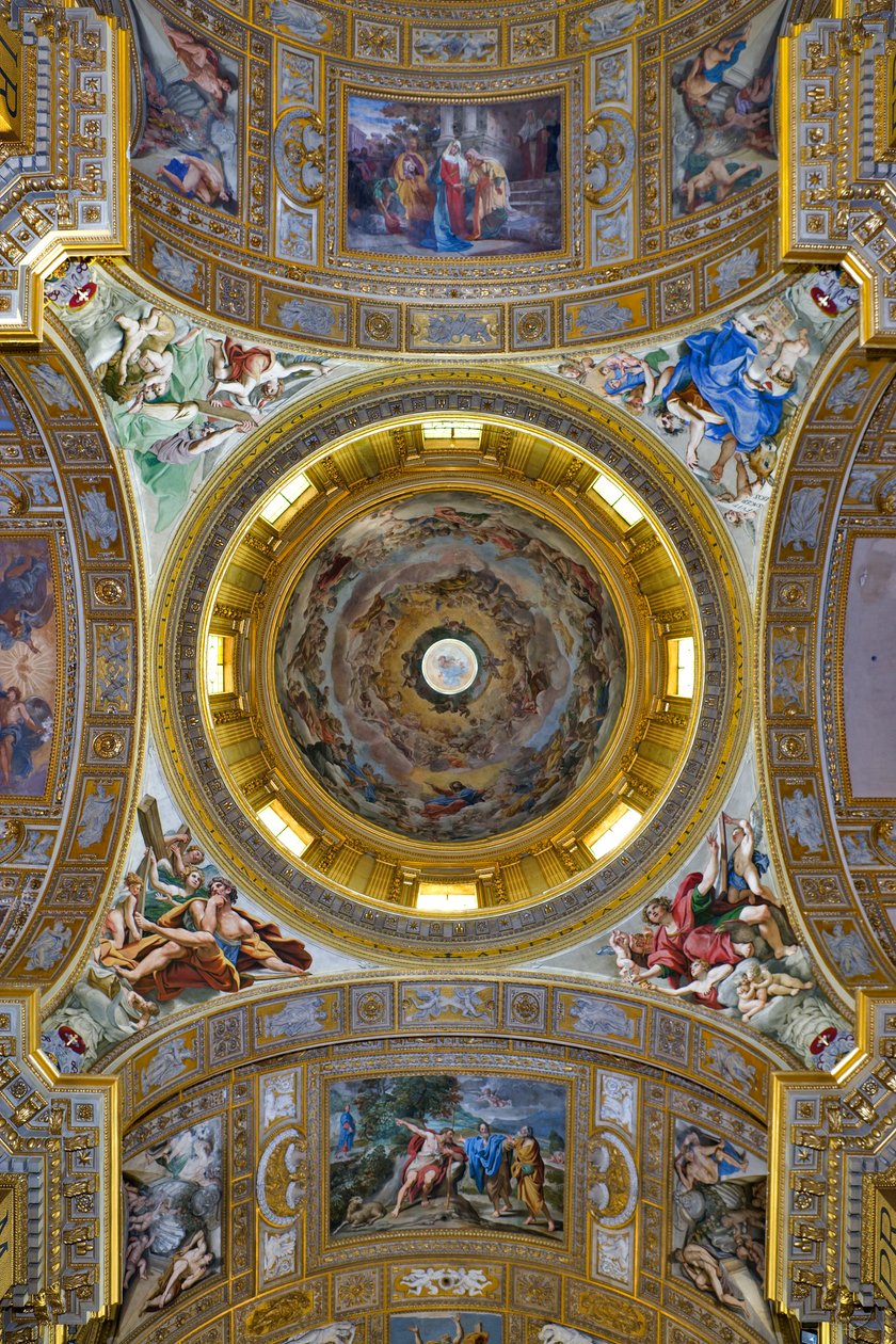 Transept görünümü, pandantifli ve kubbeli tavan, Sant