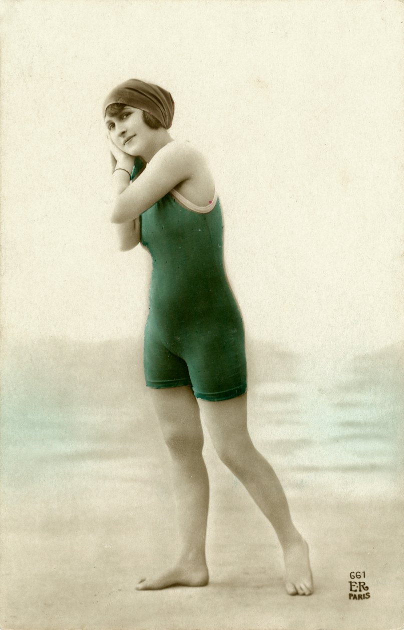 Mayo giyen kadın, c. 1900