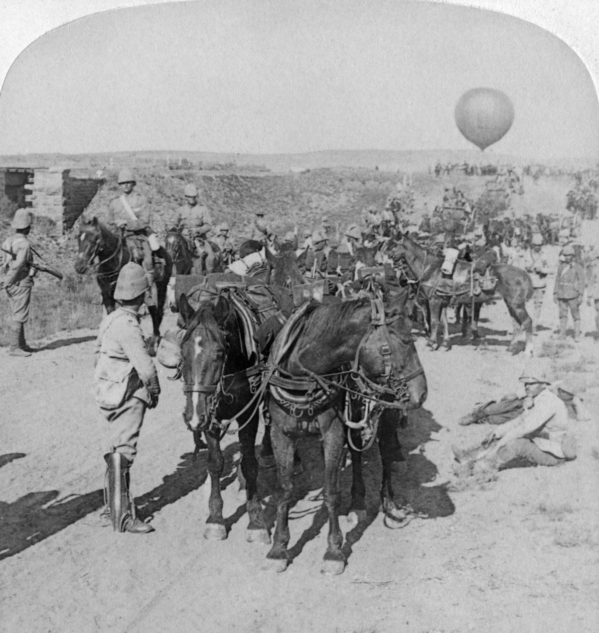 84. Batarya ve Balon Kolordusu, Boer Savaşı, Güney Afrika, 1901. by Underwood and Underwood
