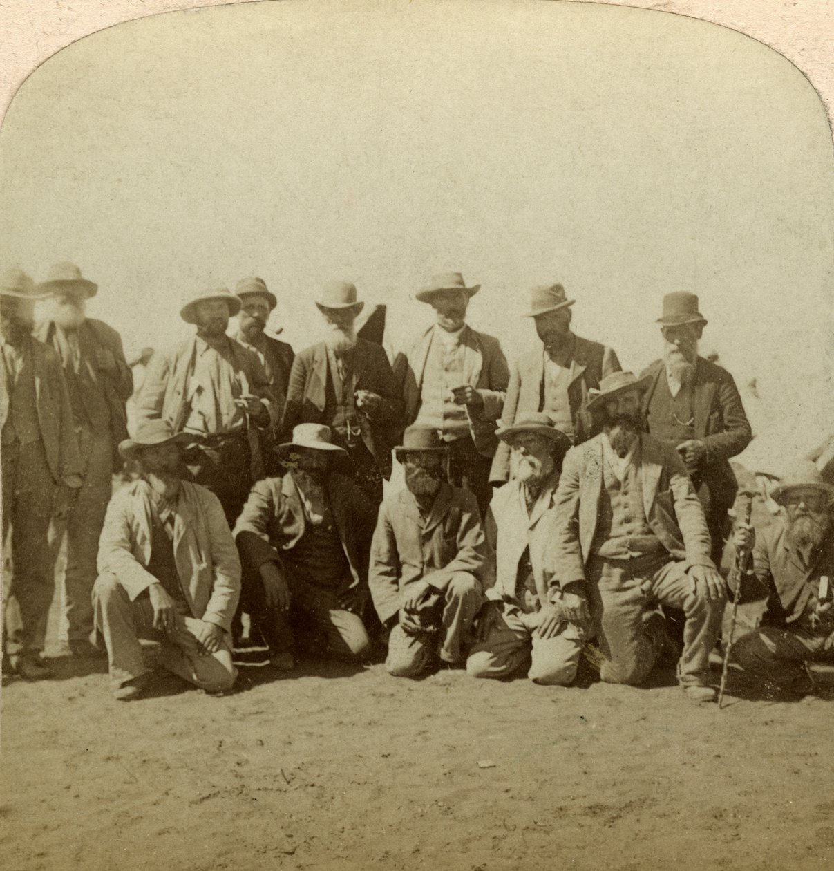 General Cronjes teslim olduktan sonra başlıca komutanlar, Güney Afrika, Boer Savaşı, 1900. by Underwood and Underwood