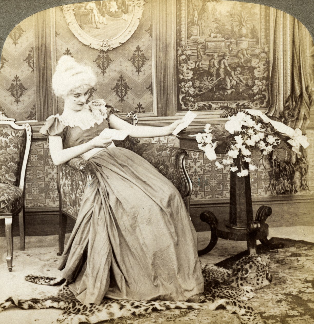 Colonial Maidens İkilemi, Kabul Edilecek İki Öneri. by Underwood and Underwood