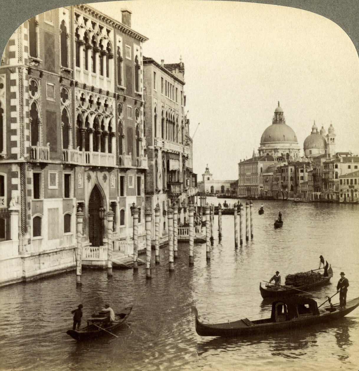 Büyük Kanal, Venedik, İtalya. by Underwood and Underwood