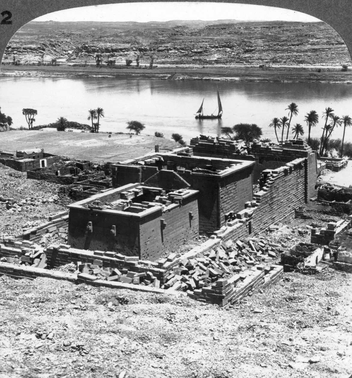 Nubian Kalabsheh tapınağı, Mısır, 1905. by Underwood and Underwood