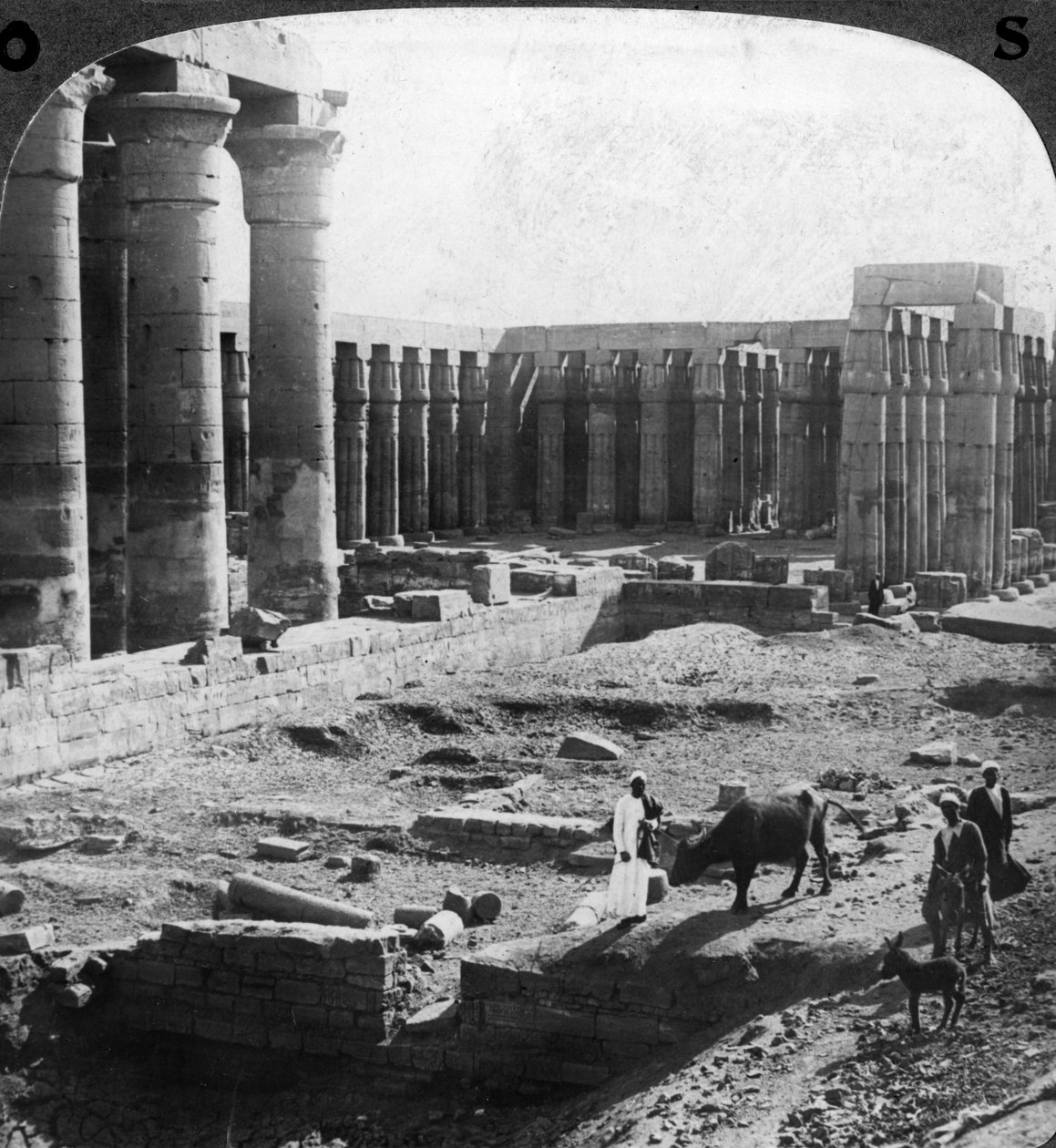 Luksor Tapınağı, Thebes, Mısır, c1900. by Underwood and Underwood