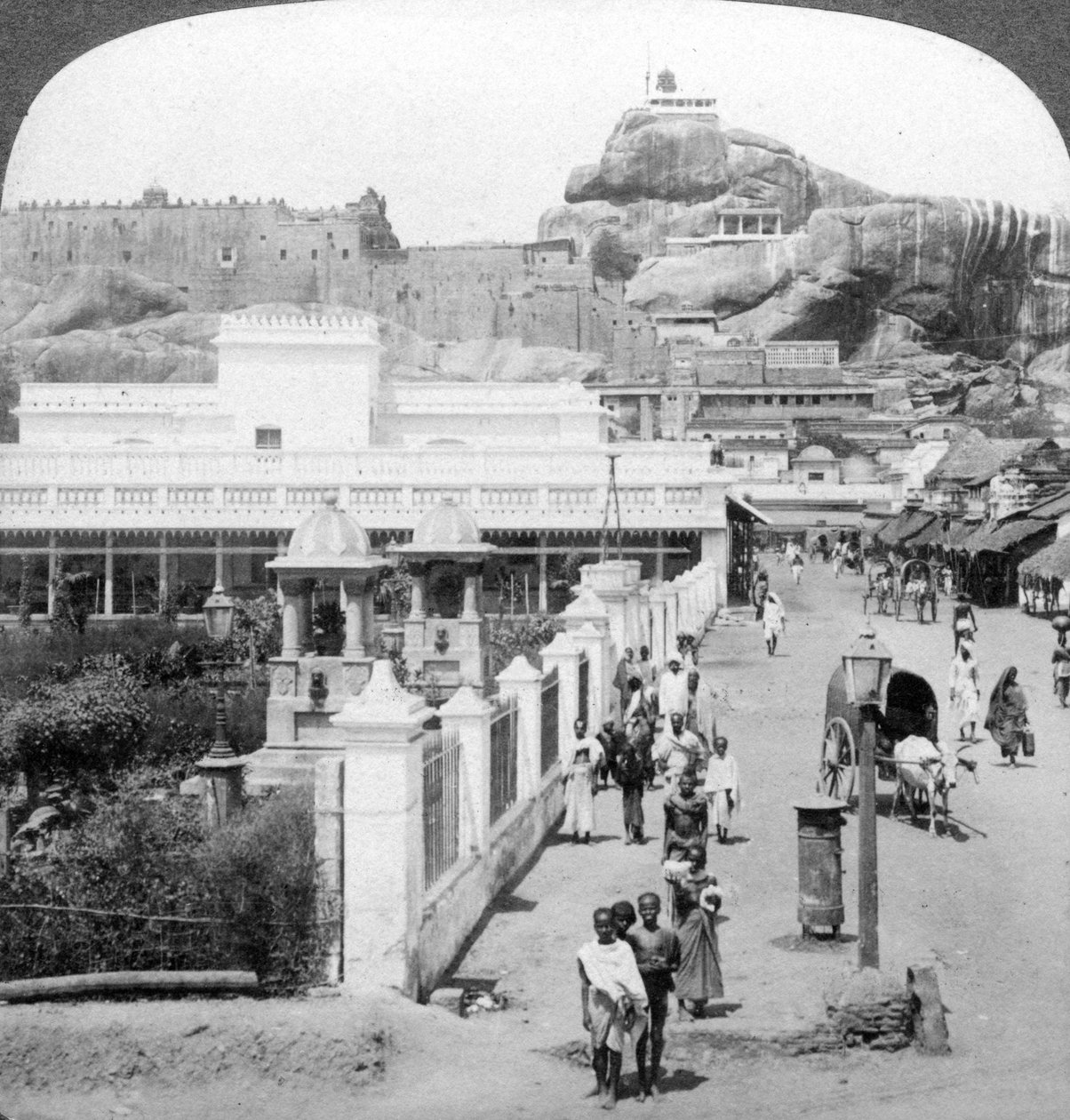 Trichinopoly, Hindistan, 1903 by Underwood and Underwood