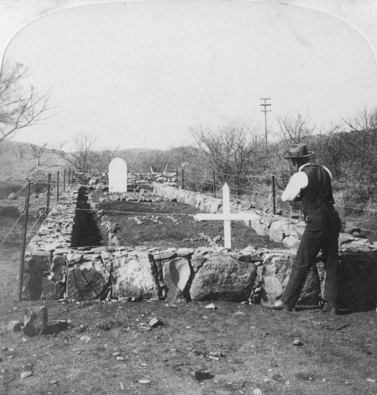 Düşmüş kahramanların yattığı yer, Harts Hill