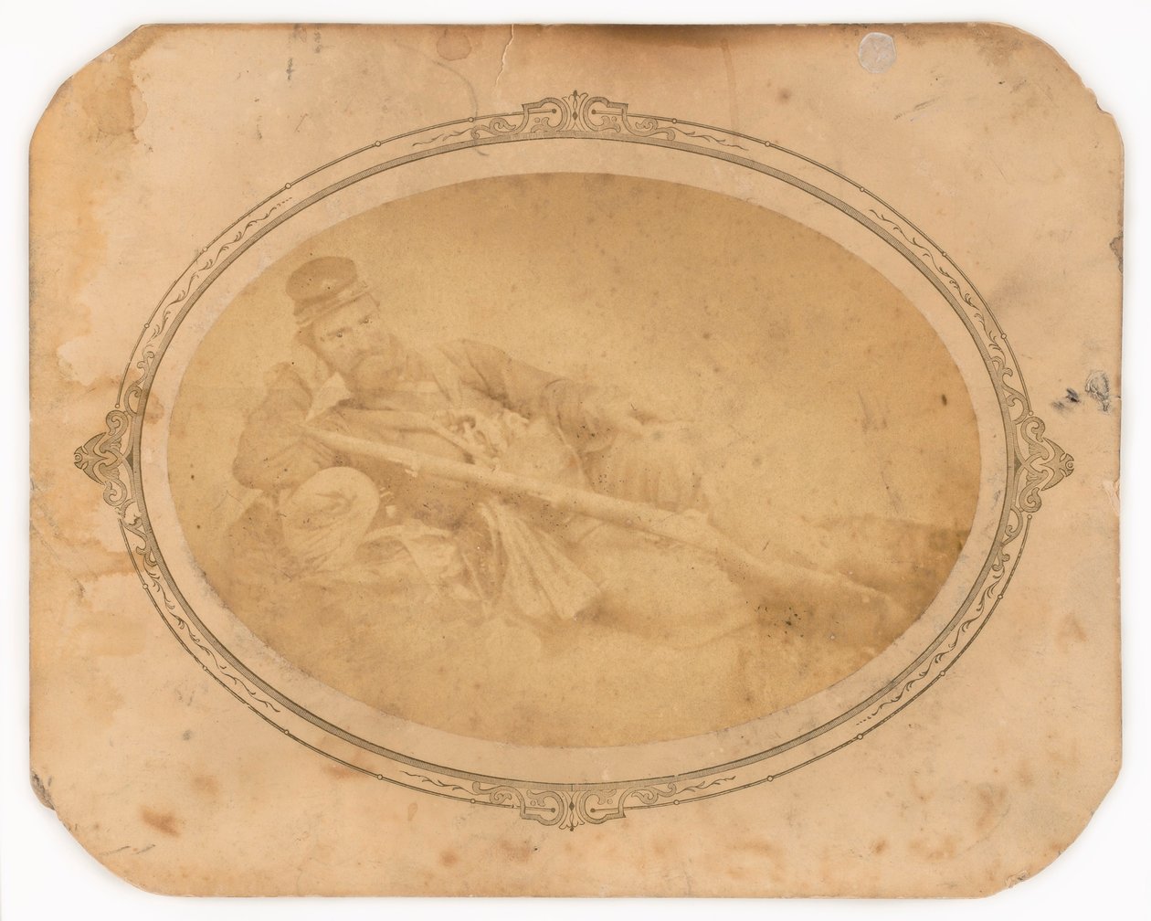 Uzanmış İç Savaş Askeri by Unidentified