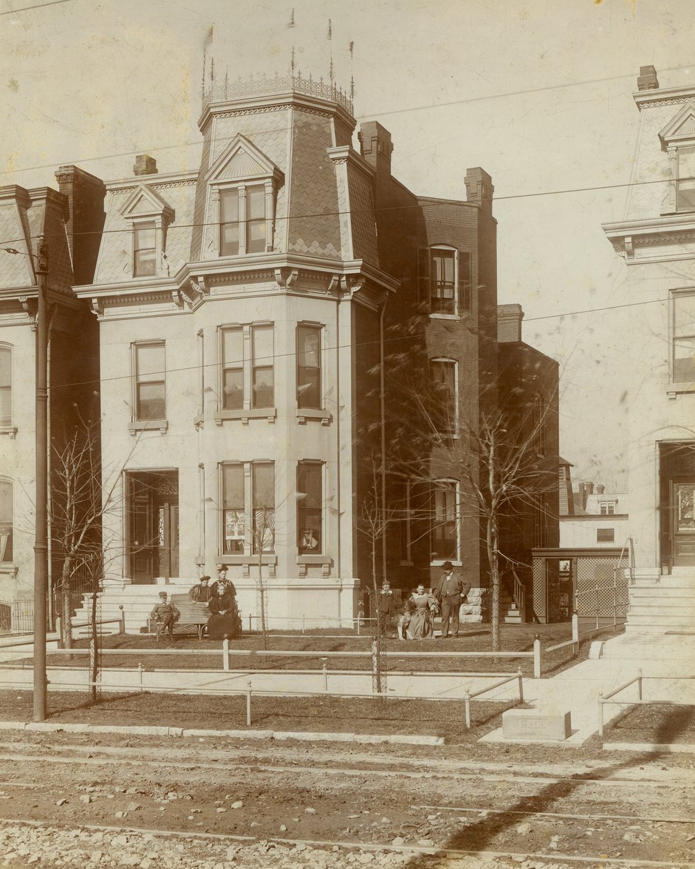 Charles S. Brown Konutu. 2337 St.Louis Caddesi by Unknown