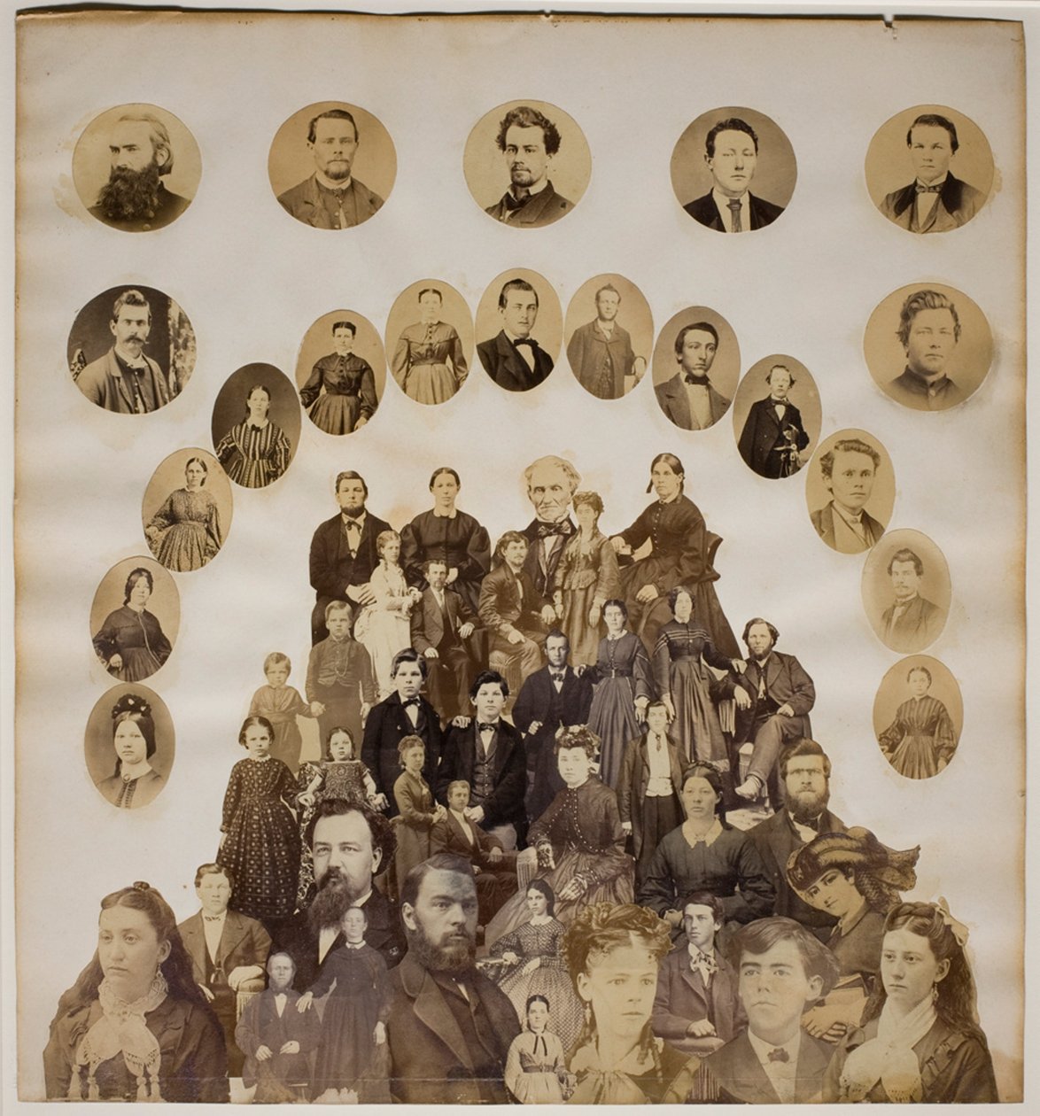 İç Savaş Kolajı by Unknown