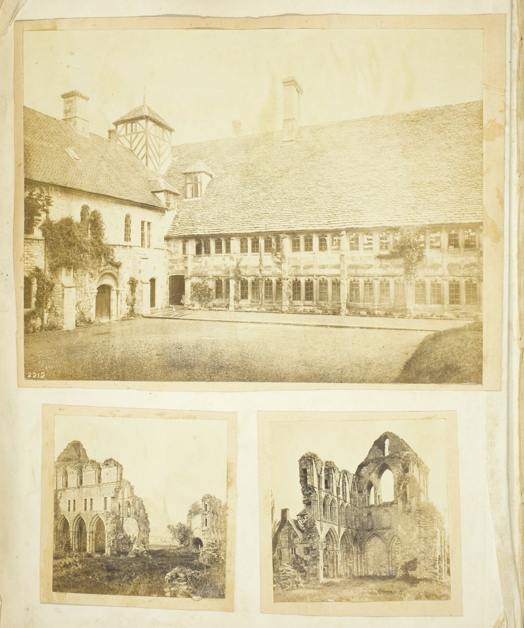 İsimsiz (Victoria Albümü) by Unknown