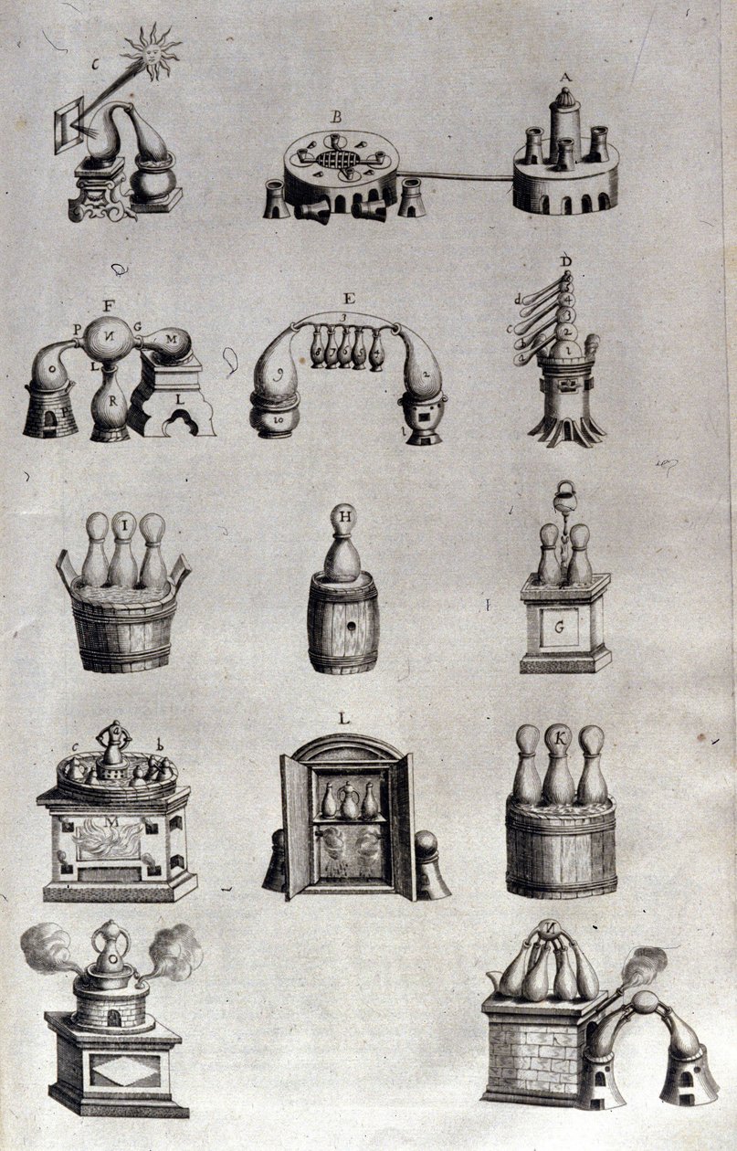 Simya: damıtma aparatının ve damıtıcıların farklı modellerini temsil eden tahta. Athanase Kircher (veya Athanasius Kircheri 1602-1680), Alman Jesuite. 17. yüzyıl gravürü. by Unknown artist