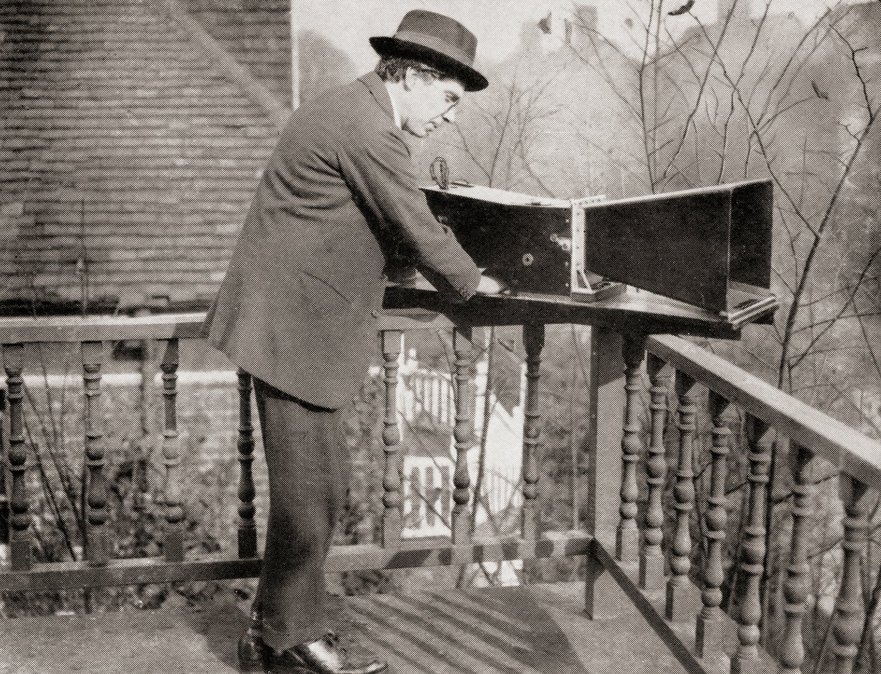 1930