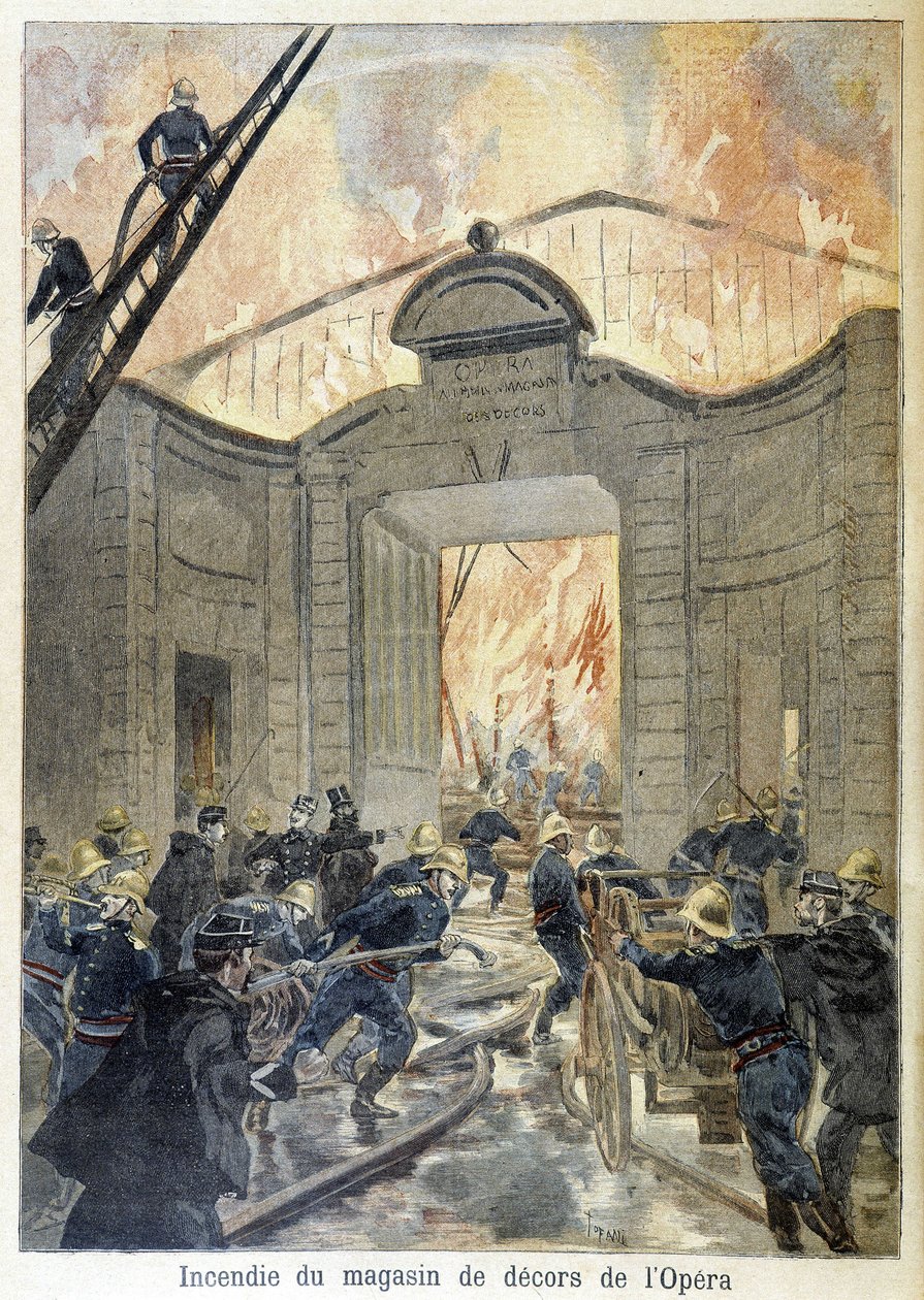 Operanın dekorhanesinde çıkan yangına itfaiye ekipleri müdahale etti. 1894