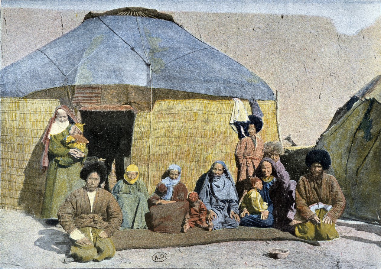 19. yüzyılın sonlarında yurtlarının önünde Tekes (Rus göçebeleri) grubu by Unknown artist