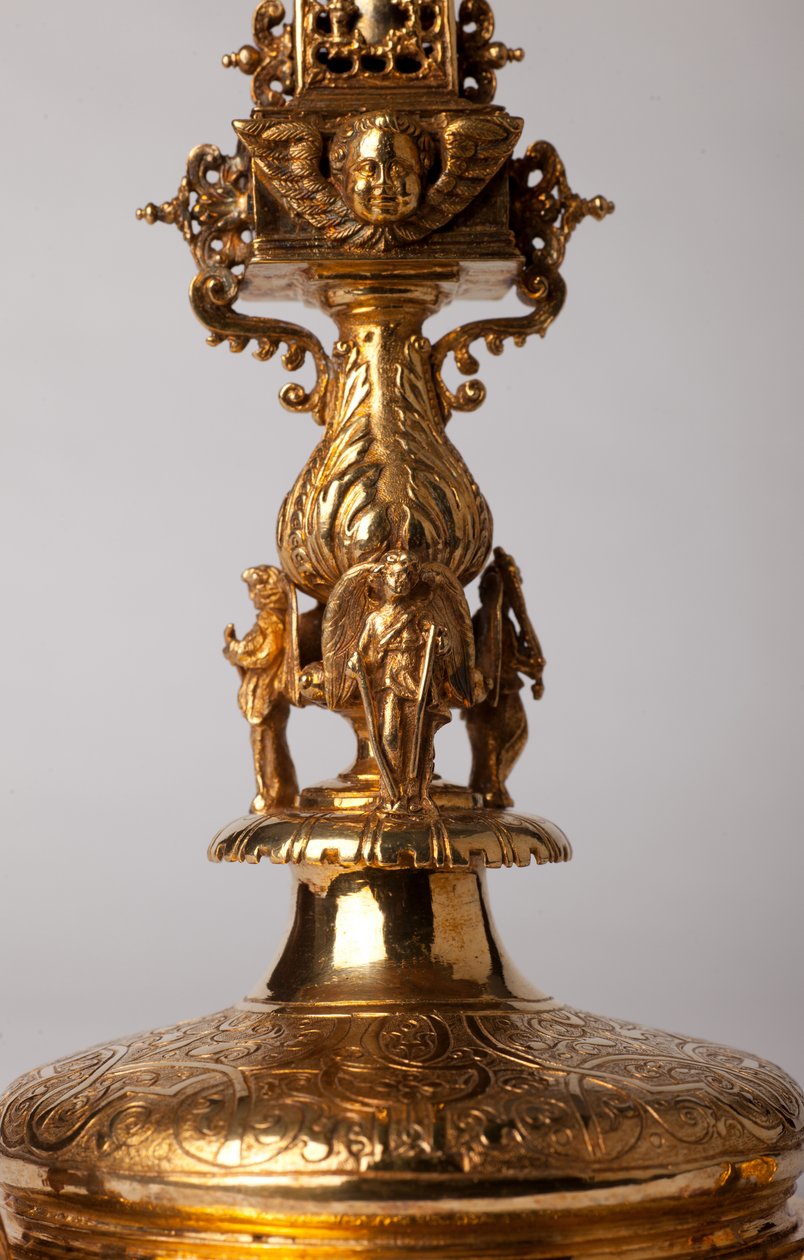 Reliquary çapraz. Juwels ile metal işleme. Köken manastırı (Saint-Amand Tournai, eski Elnone. 16. yüzyıl. Detay. by Unknown artist