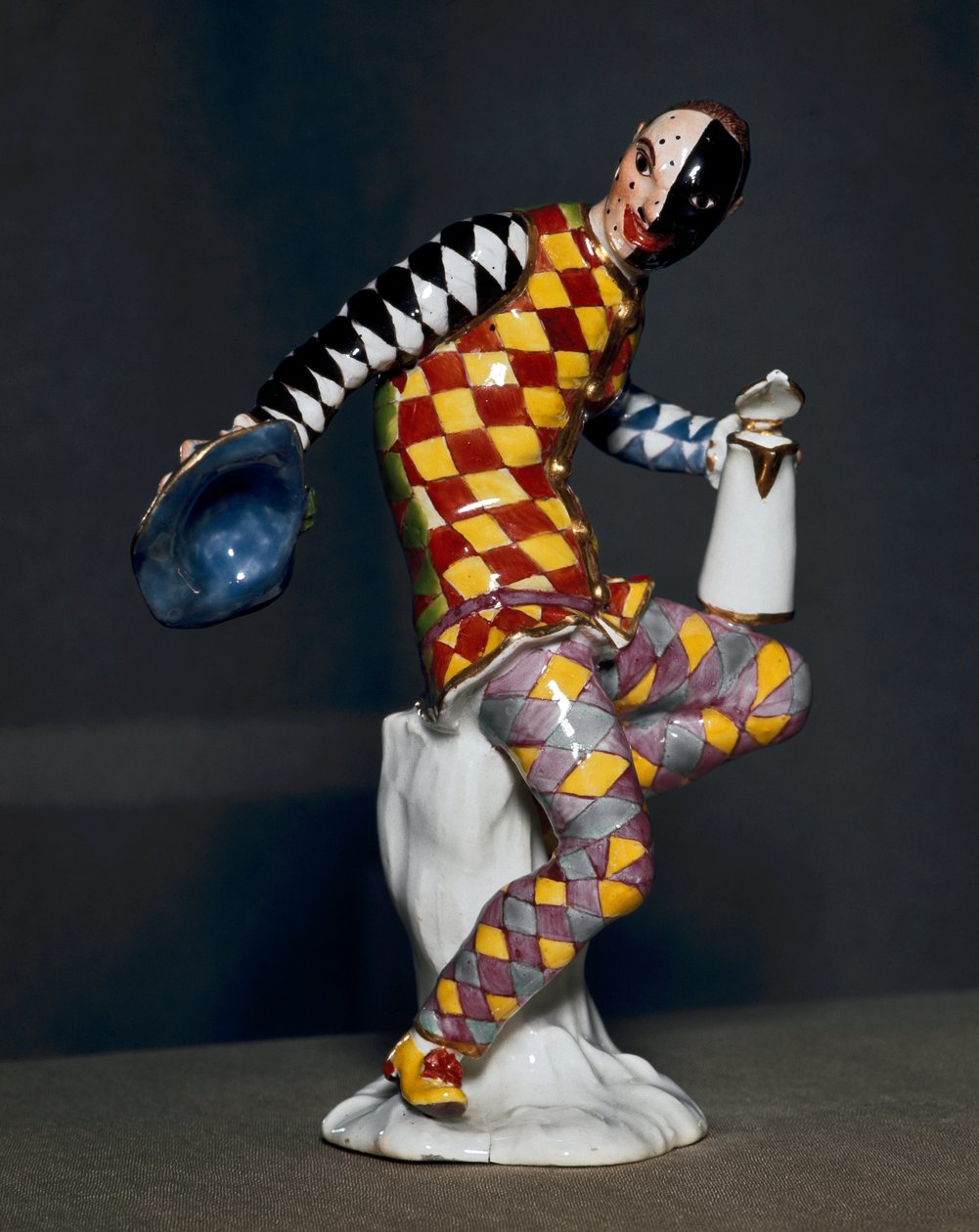 Harlequin Heykeli - Porselen by Unknown artist