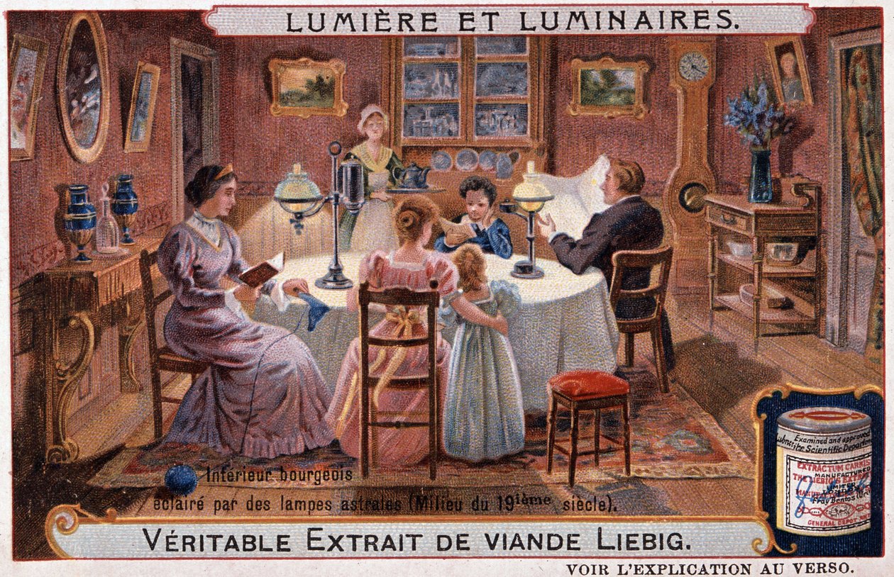 Işıklar ve armatürler, astral lambalarla aydınlatılan burjuva iç mekan - kromo. Liebig - 1895 by Unknown artist