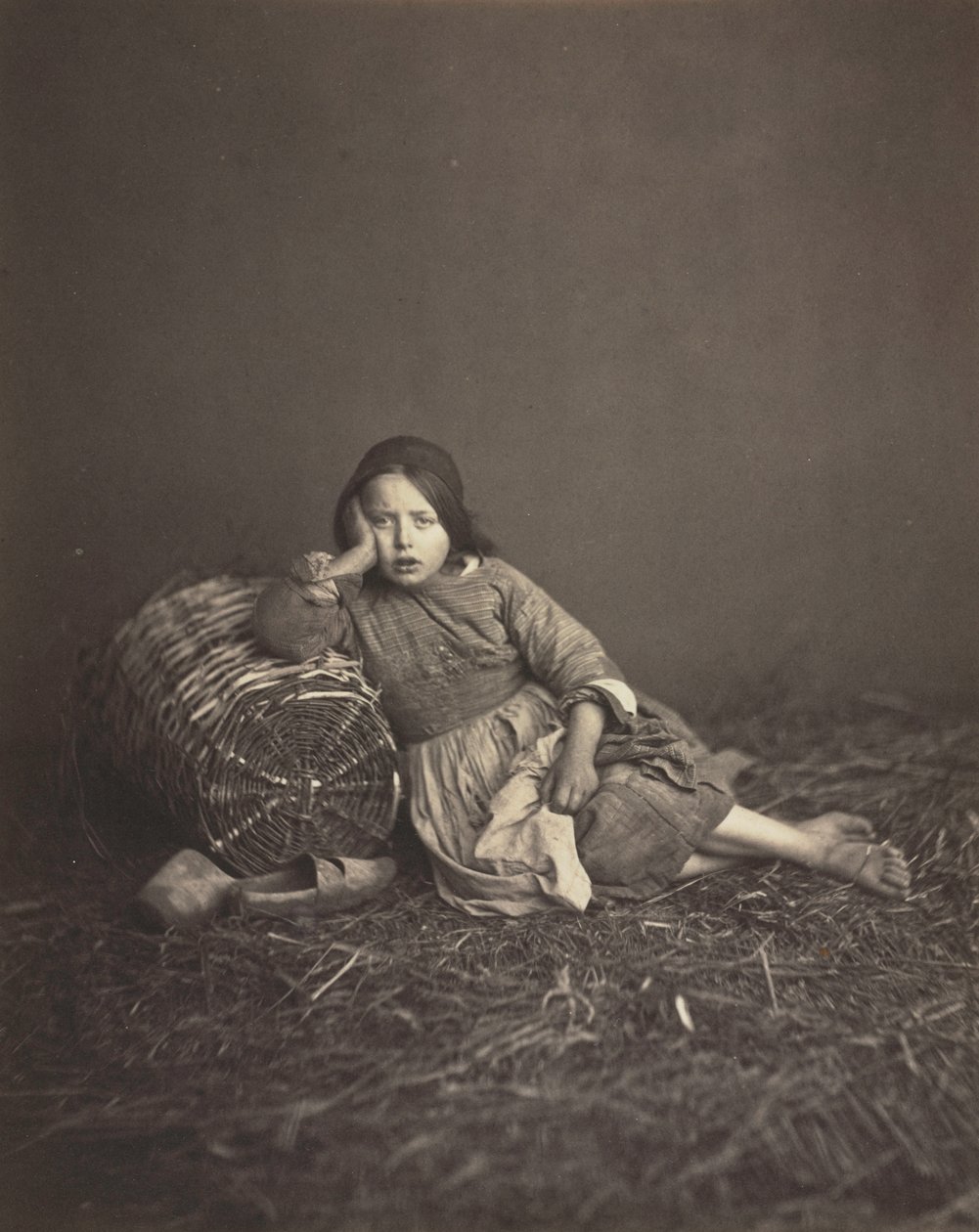 Genç Köylü Kız Çalışması by Unknown artist
