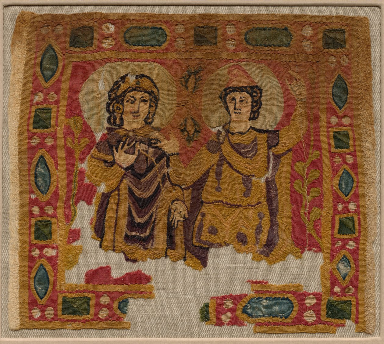 Mücevherli Bordür Çerçeveli İki Figür by Unknown artist