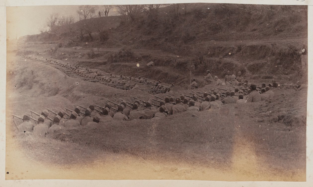 4 Goorkha Alayı asker siperleri by Unknown photographer