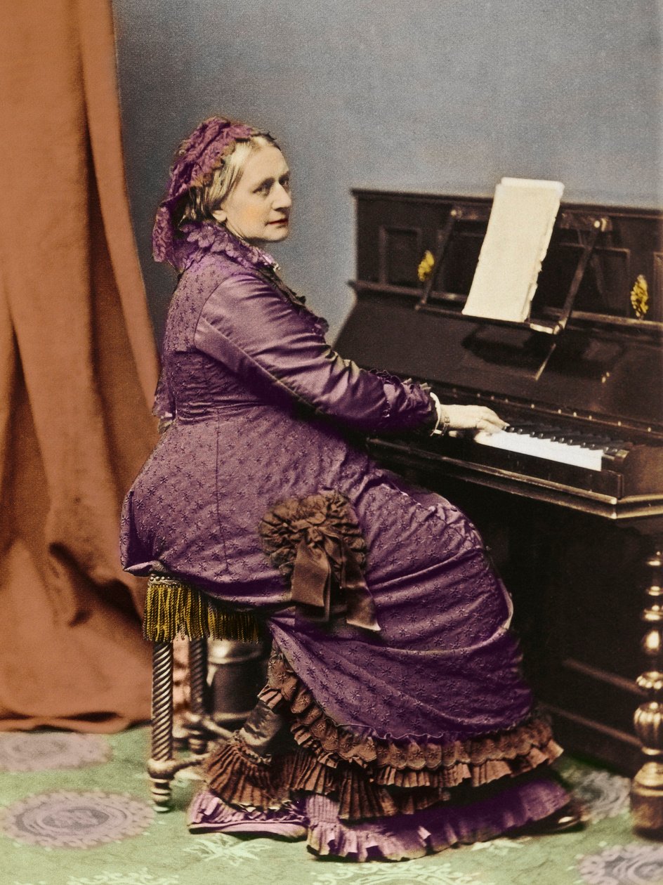 Clara Schumann (1819 -1896), Alman piyanist ve besteci, piyano başında - Clara Schumann
